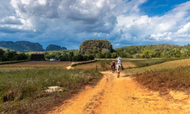 Cuba with your family, from Vinales to Trinidad